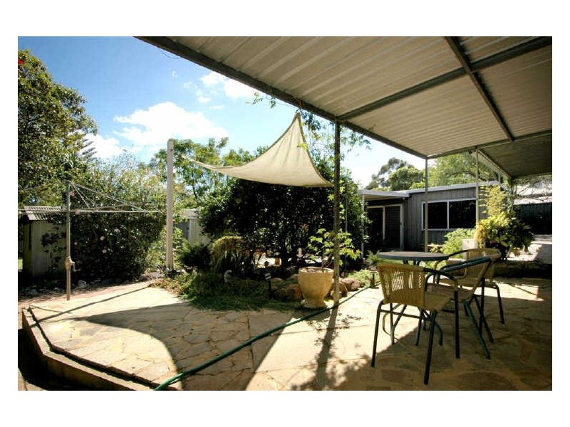 5 Avonlee Road, Armadale WA 6112