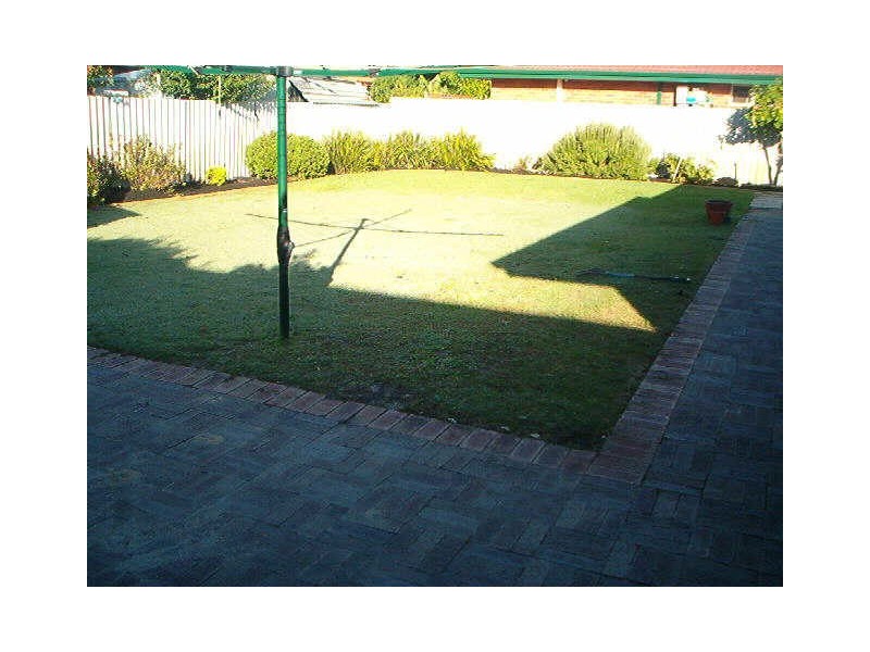 17 Paperbark Drive, Willetton WA 6155