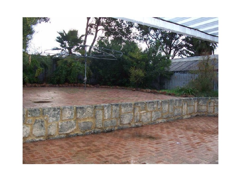 21 Capulet Street, Coolbellup WA 6163