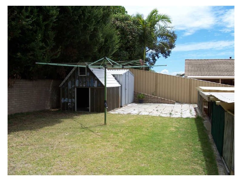 126 Beasley Road, Leeming WA 6149