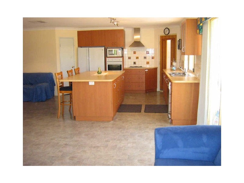 5 Ling Court, Atwell WA 6164