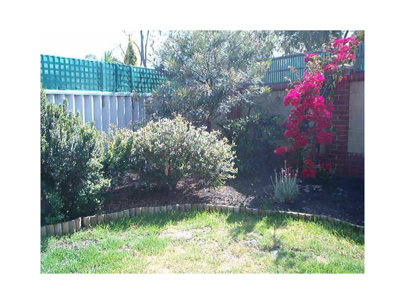 42A Marshwood Retreat, Bibra Lake WA 6163