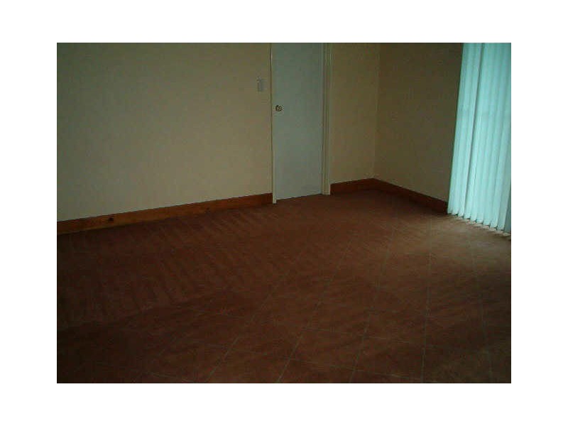 5 Samual Court, North Lake WA 6163