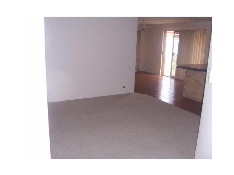 13 O’Farrell Close, Atwell WA 6164