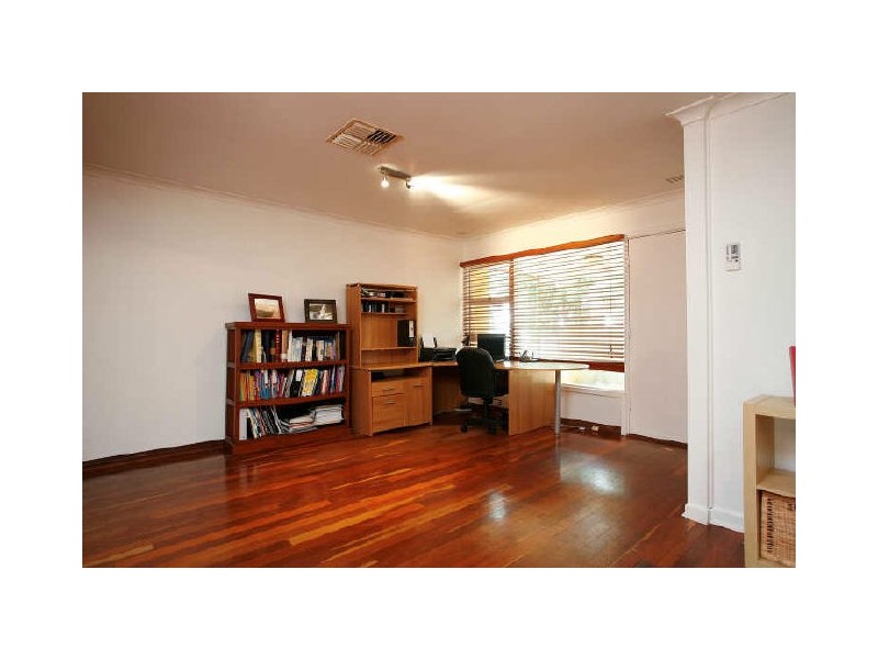 3 Hollis Street, Samson WA 6163