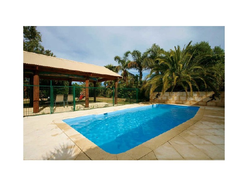 3 Hollis Street, Samson WA 6163