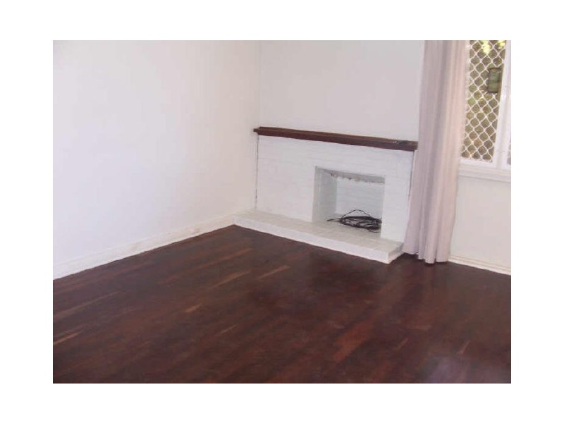 61 Cordelia  Avenue, Coolbellup WA 6163