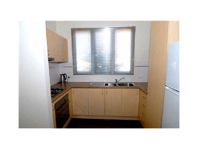 16 Camillo Street, Coolbellup WA 6163