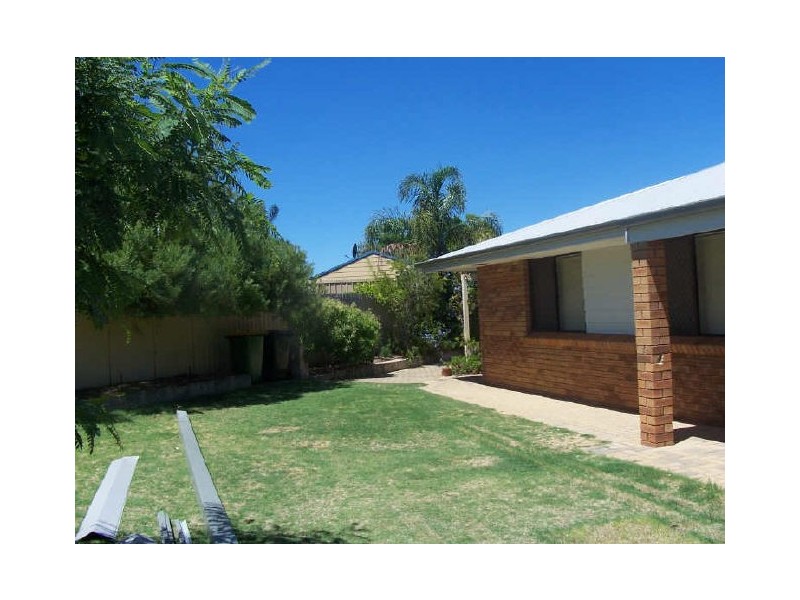 7 Maloy Court, Hamilton Hill WA 6163