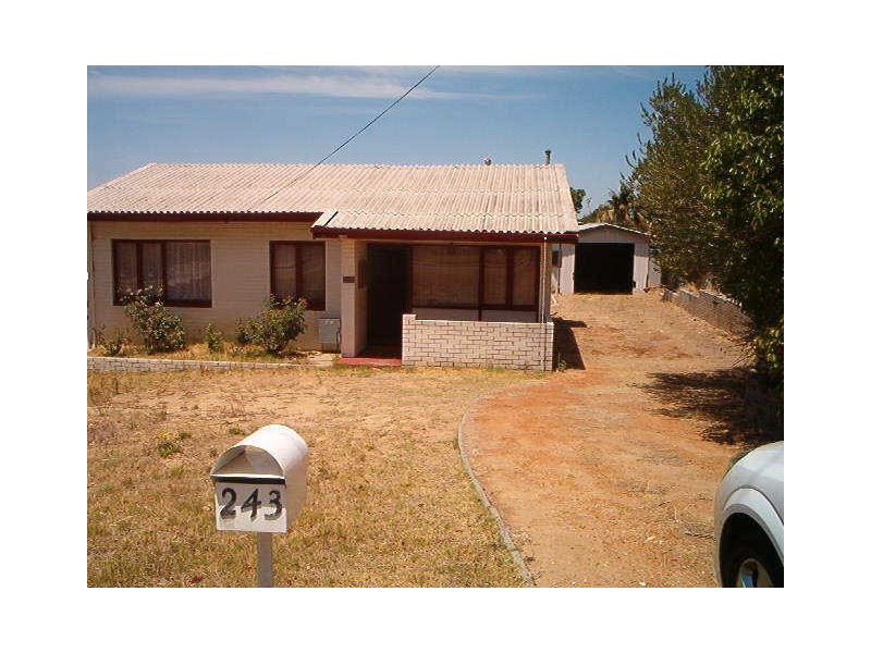 243 Winterfold Road, Coolbellup WA 6163