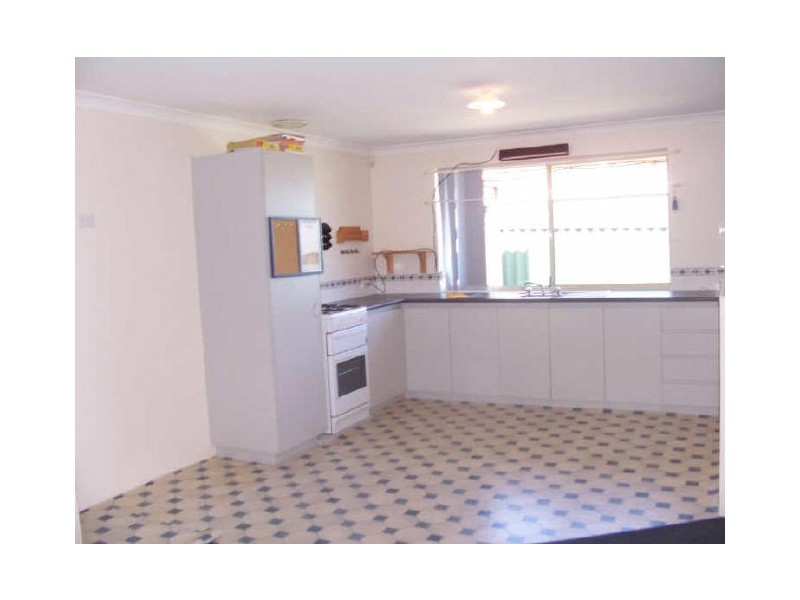 5 Bilya Gardens, Leda WA 6170