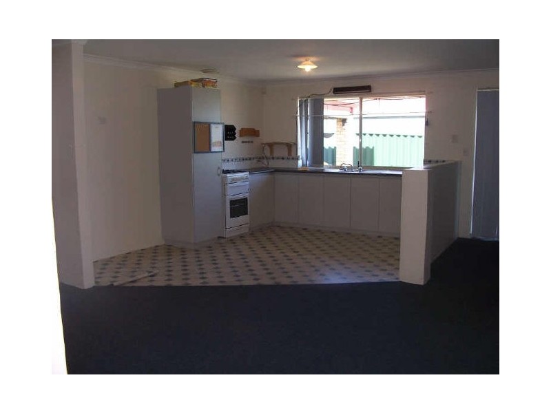 5 Bilya Gardens, Leda WA 6170