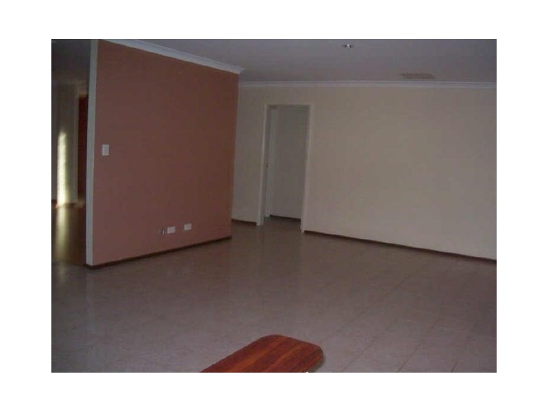 2 Wrasse Way, Yangebup WA 6164