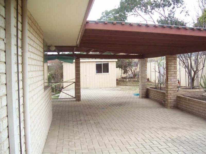 9 Aleppo Drive, Kardinya WA 6163