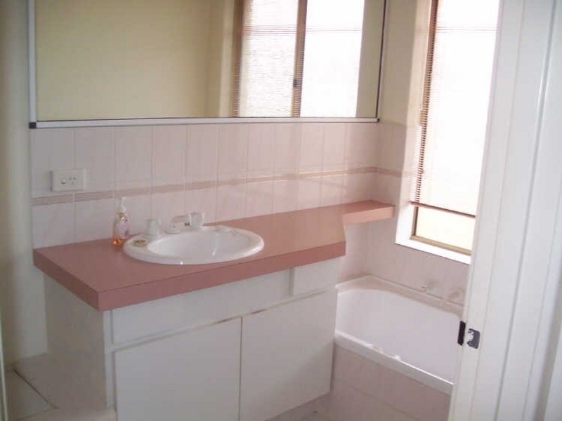 9 Aleppo Drive, Kardinya WA 6163
