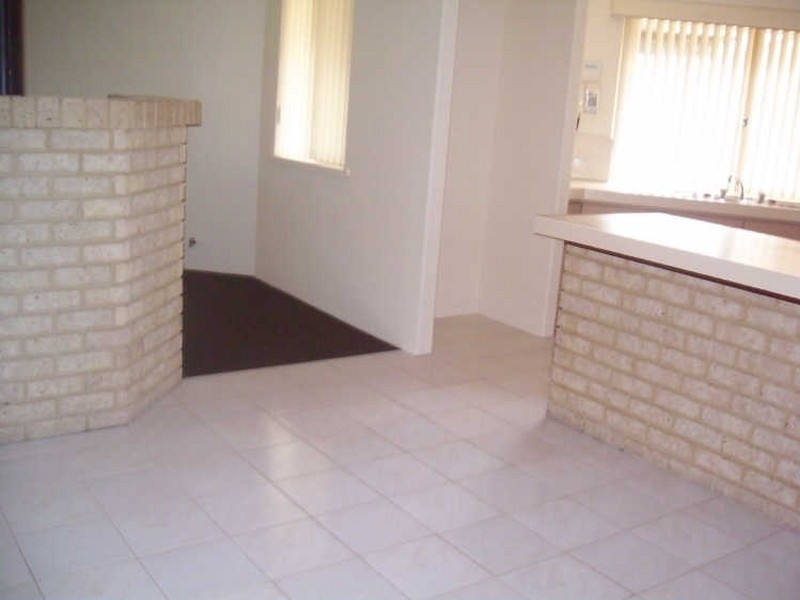 9 Aleppo Drive, Kardinya WA 6163