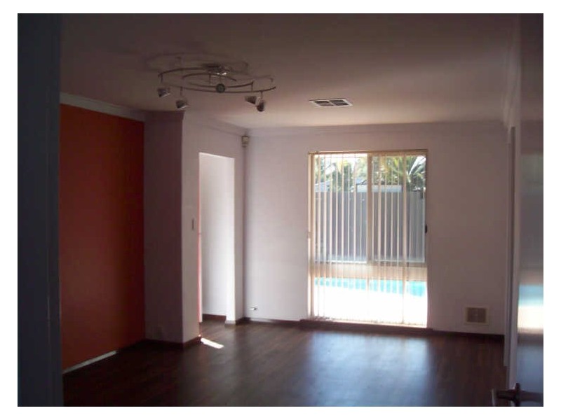 209 Riseley Street, Booragoon WA 6154