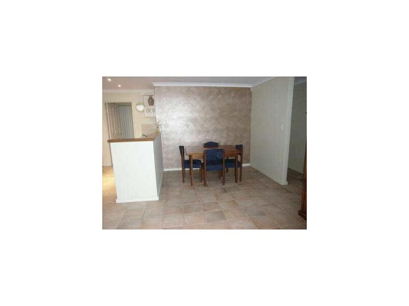 8 Silvereye  Court, Beeliar WA 6164