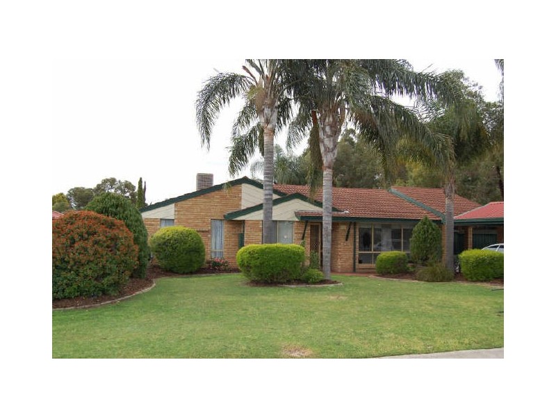 7 Needwell Road, Bibra Lake WA 6163