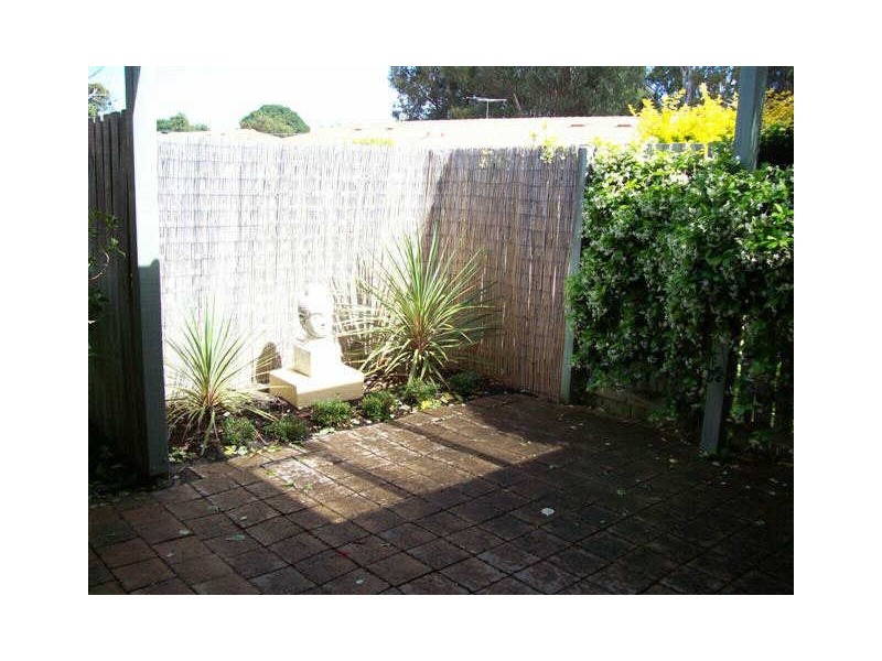 14/35 Winnacott Street, Willagee WA 6156