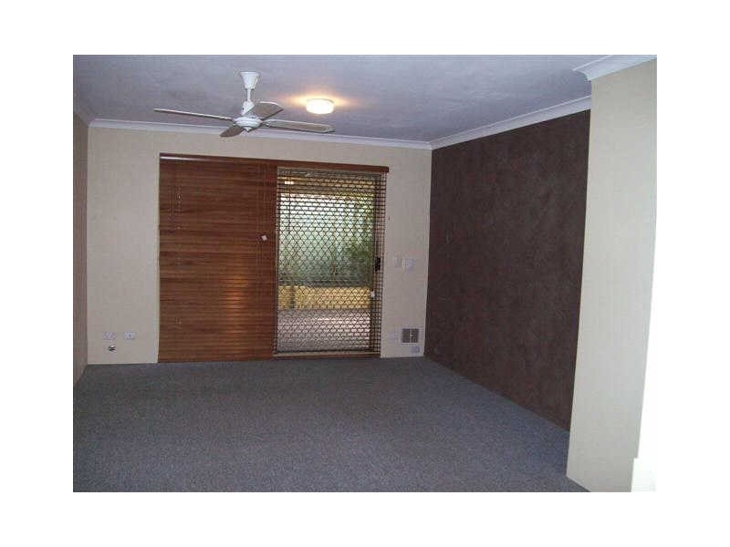 14/35 Winnacott Street, Willagee WA 6156
