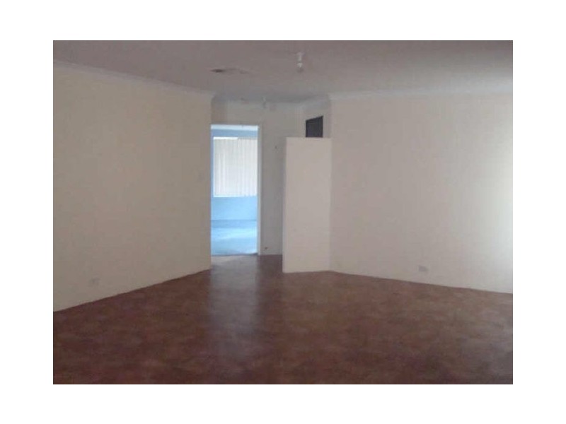 24A Corringle Grove, South Lake WA 6164