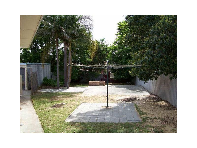 13 Aberle Street, Hamilton Hill WA 6163