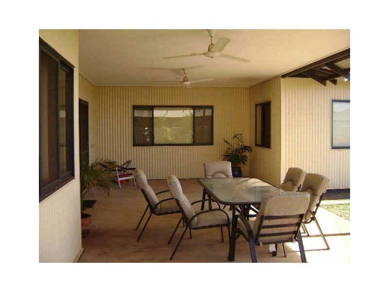 24 Haldane Crescent, Karratha WA 6714