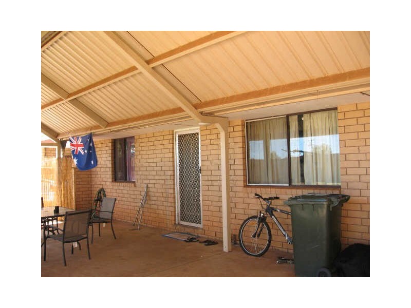 8C Goodwyn Close, Karratha WA 6714