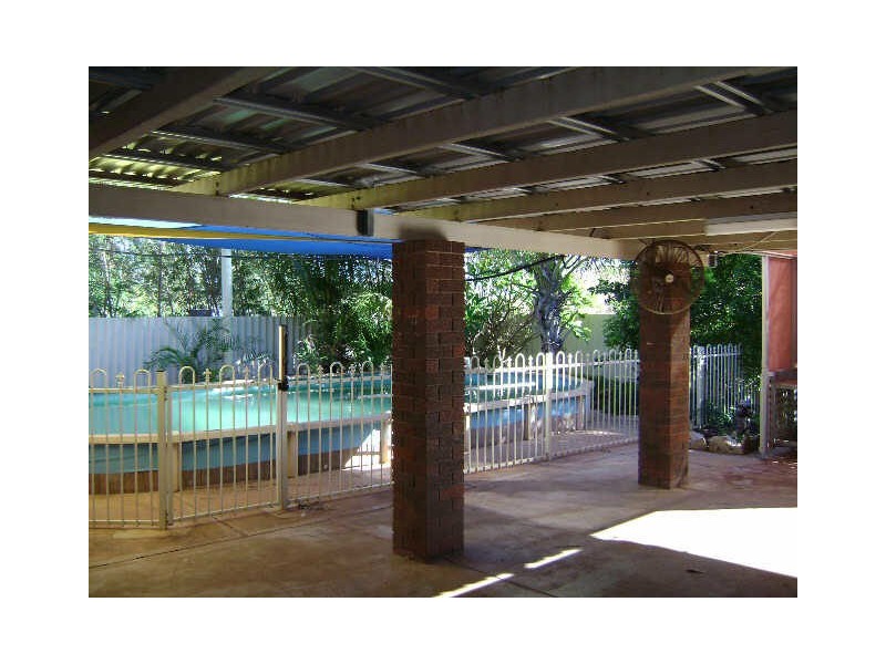 4 Sing Place, Karratha WA 6714