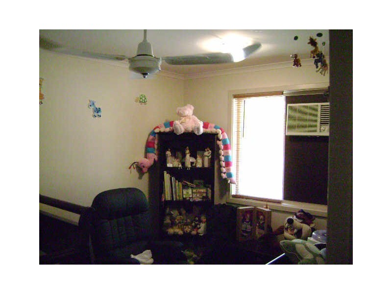 4e Wotherspoon Road, Millars Well WA 6714