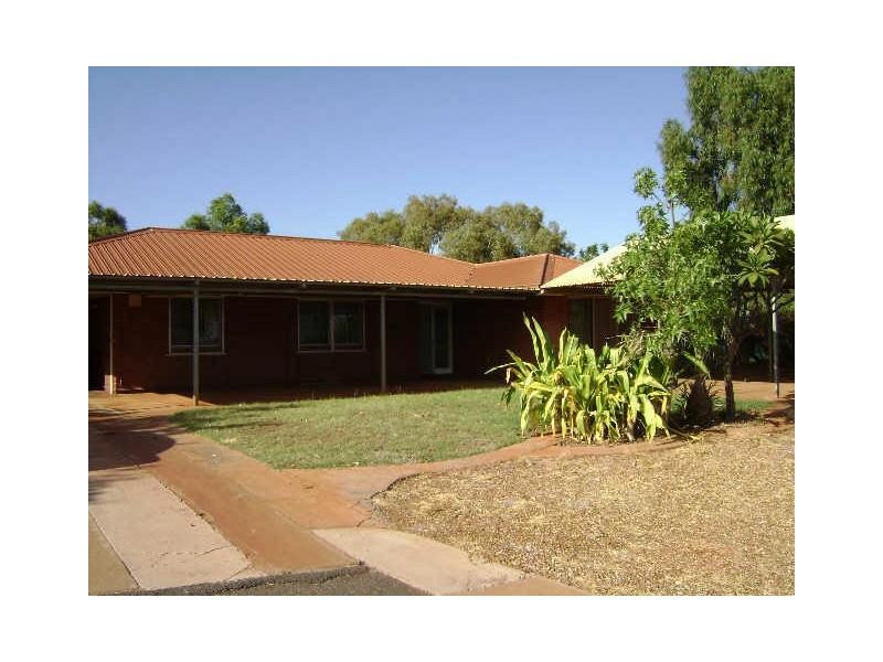 323 Patterson cr, Dampier WA 6713