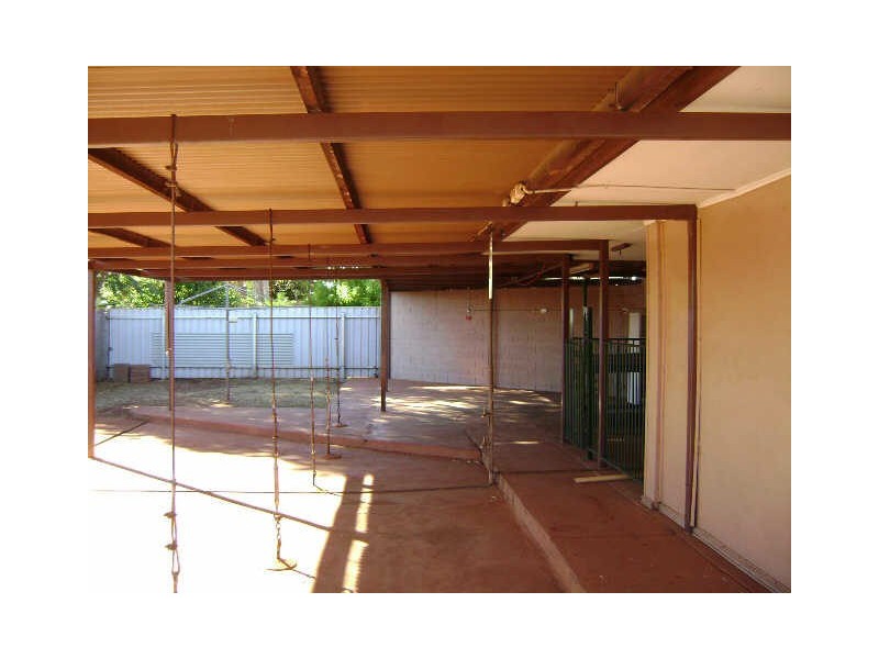 1a Menzies Place, Karratha WA 6714