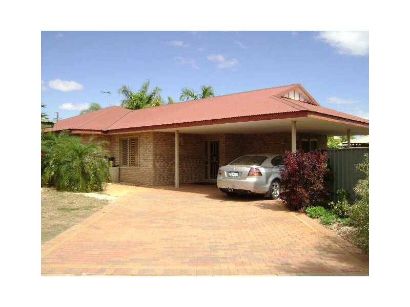 8a Garland Place, Karratha WA 6714