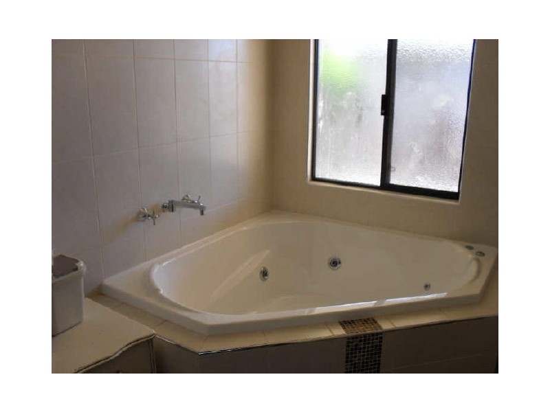 16 Warbler Loop, Karratha WA 6714