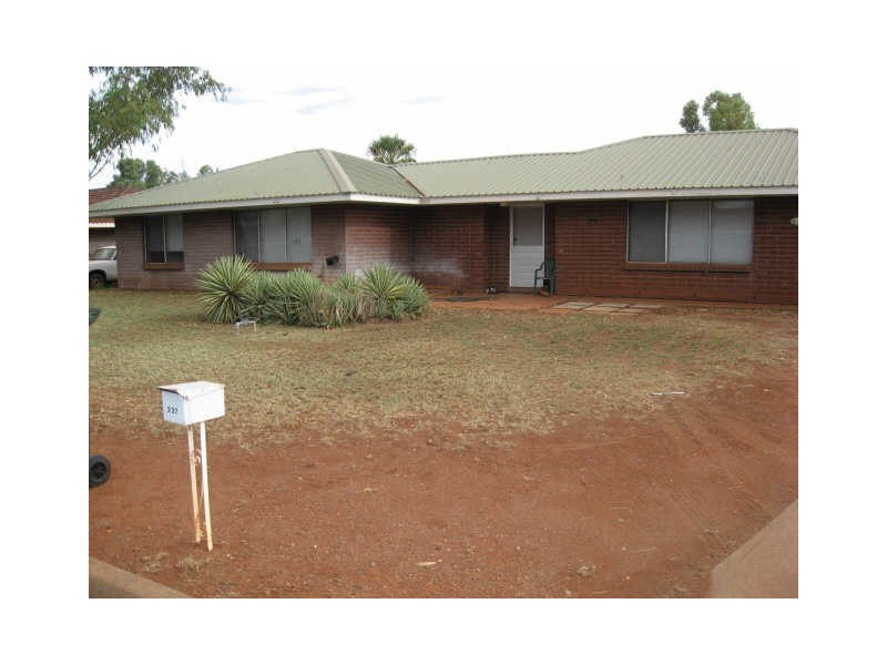 227 Exmouth Avenue, Paraburdoo WA 6754