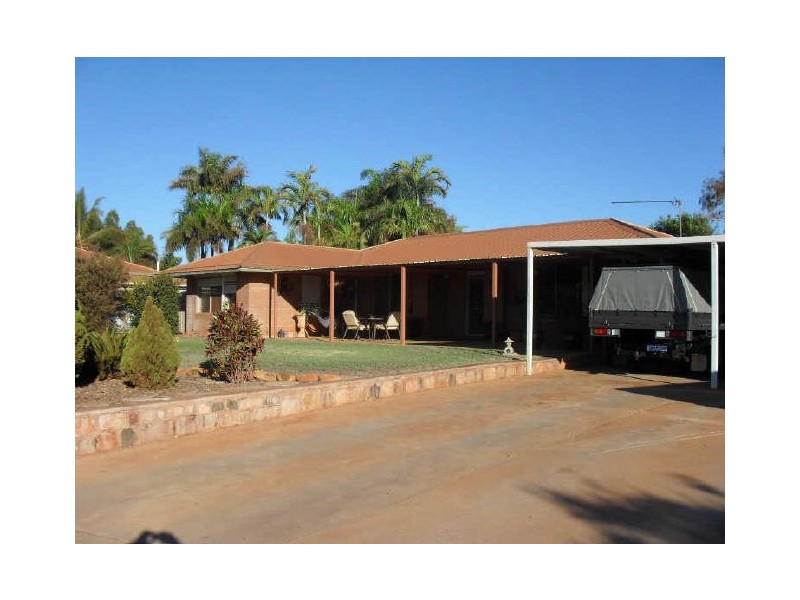 155 Giles Crescent, Dampier WA 6713