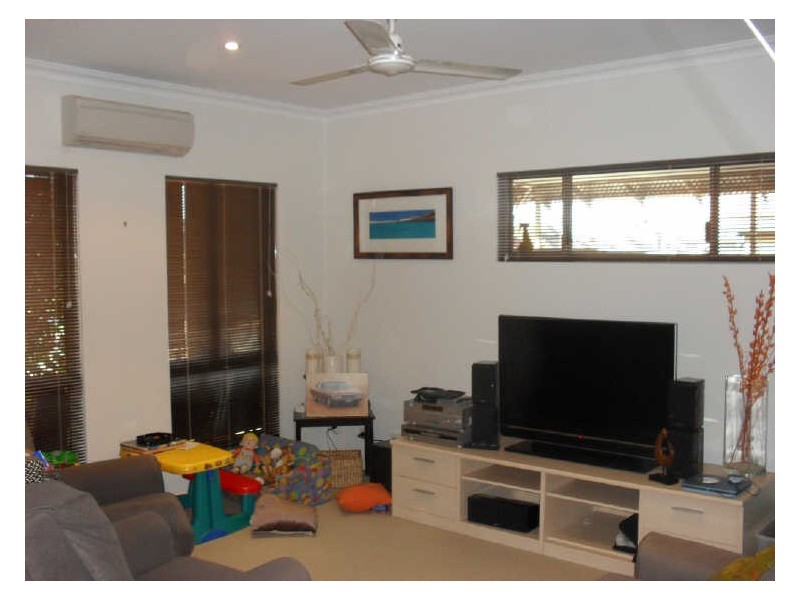 4 Warbler Loop, Karratha WA 6714