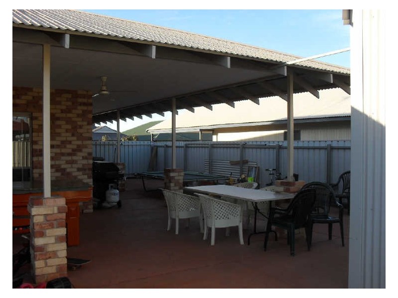 4 Warbler Loop, Karratha WA 6714