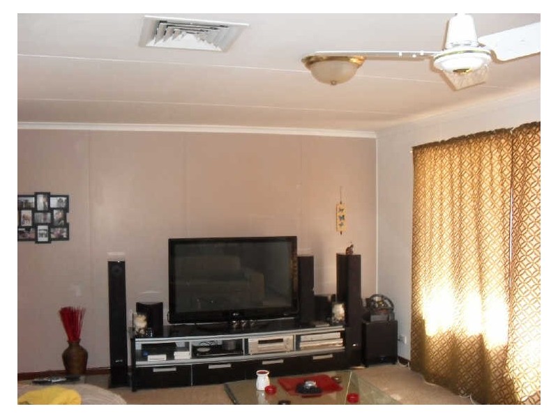 1019 Gunggarri Circuit, Tom Price WA 6751