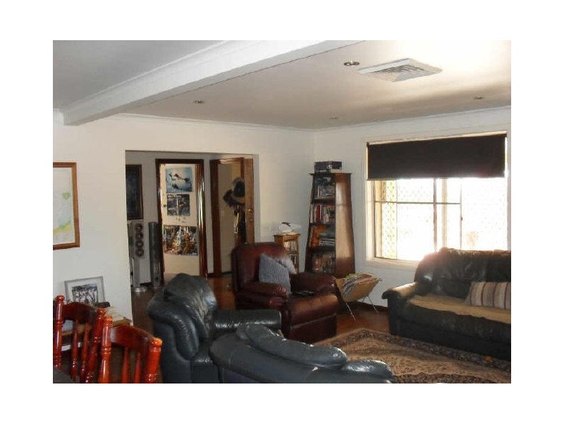 99 Oakover Crescent, Dampier WA 6713