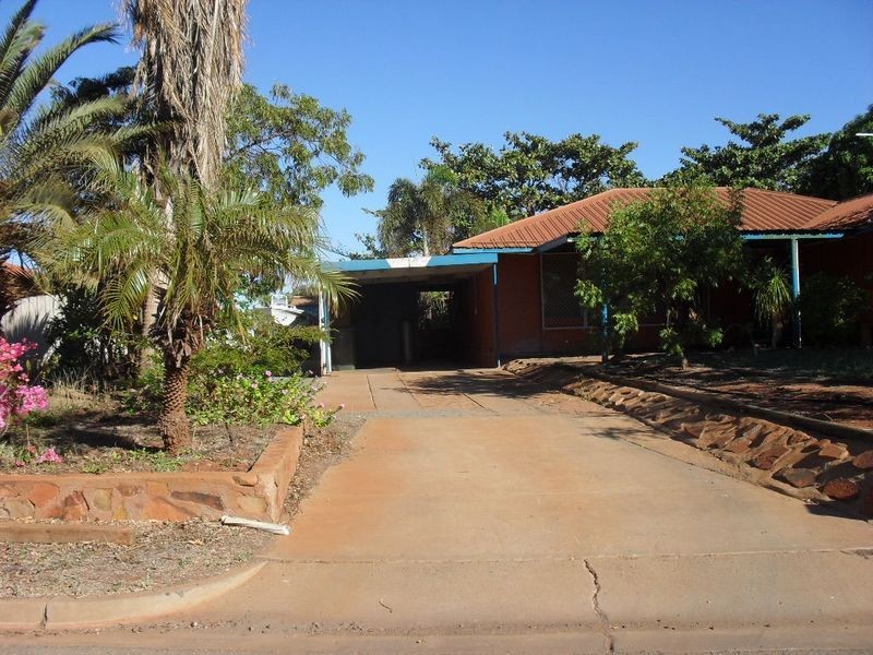 253 Yule Crescent, Dampier WA 6713