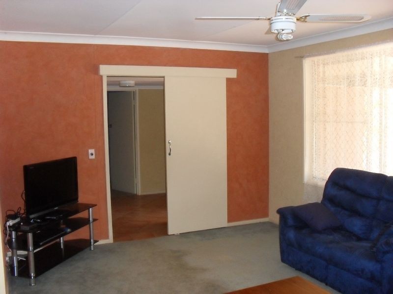 253 Yule Crescent, Dampier WA 6713