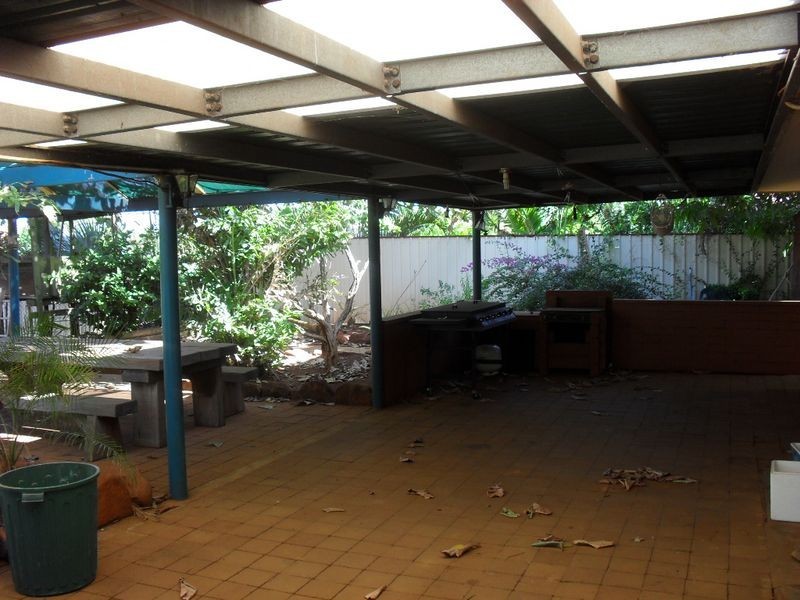 253 Yule Crescent, Dampier WA 6713