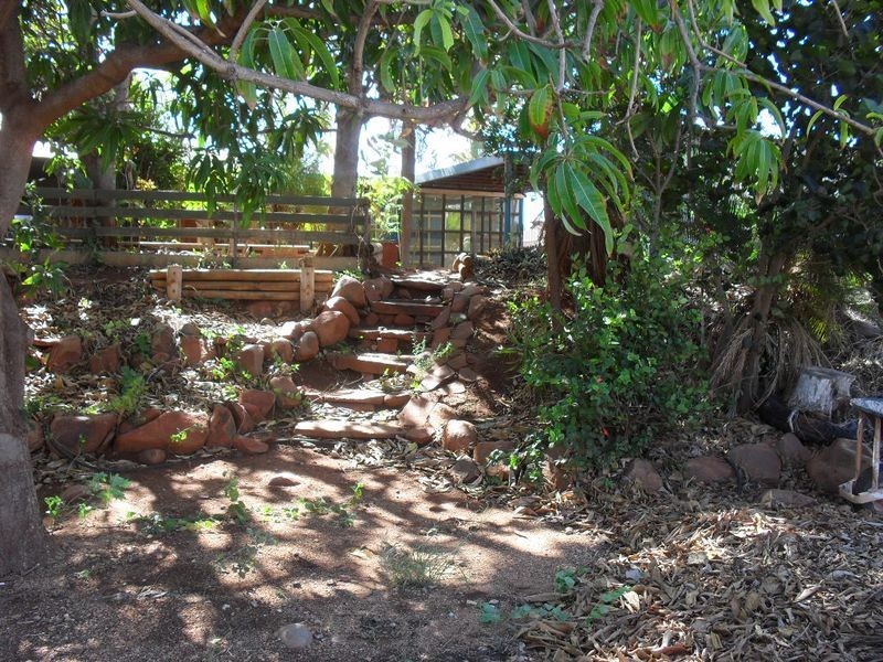 253 Yule Crescent, Dampier WA 6713