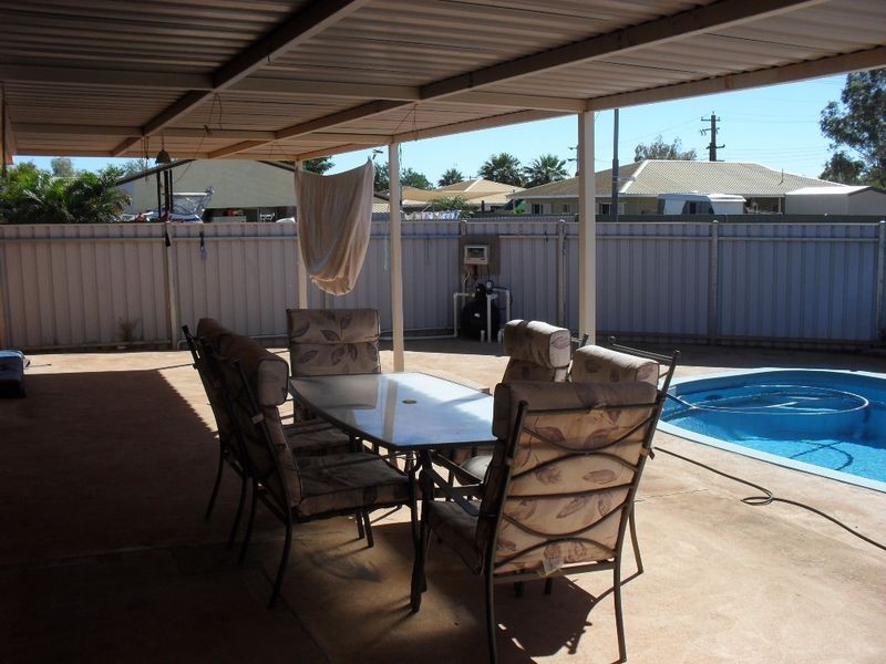 2 Farwig Court, Karratha WA 6714