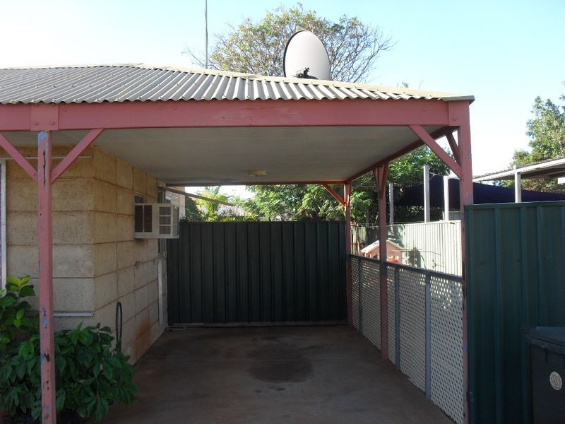 4 Watts Place, Karratha WA 6714