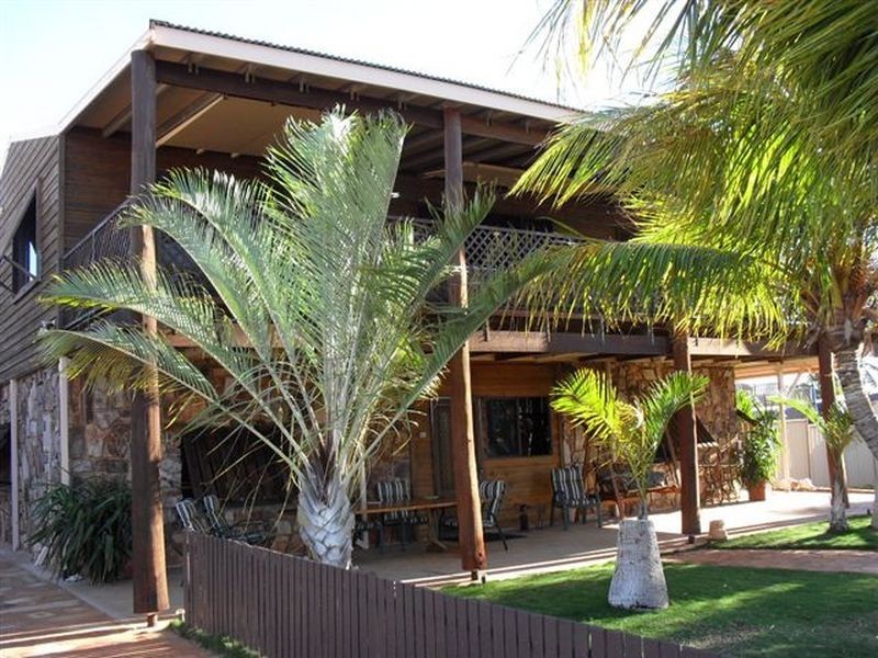 74 Meares Road, Point Samson WA 6720