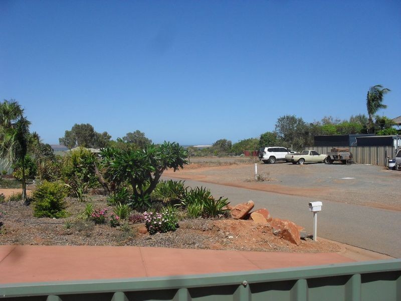 179 Thyssen Crescent, Dampier WA 6713