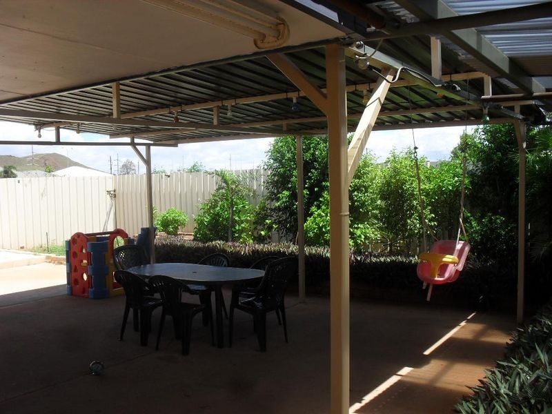 8B Veall Close, Karratha WA 6714